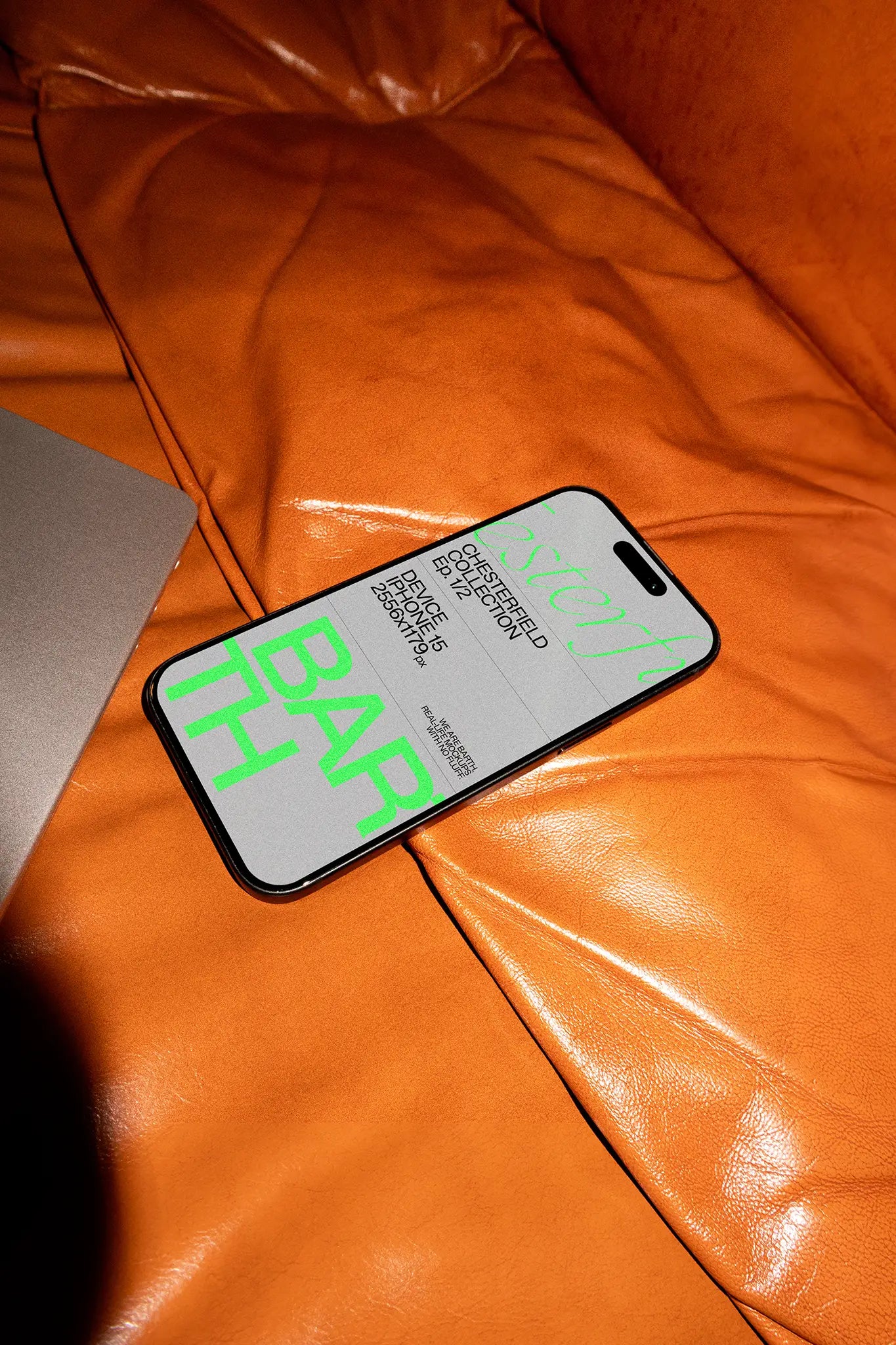 CHSTRFLD iPhone 03 Mockup